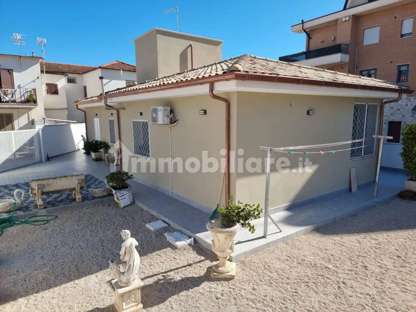 Villa in vendita a Ardea