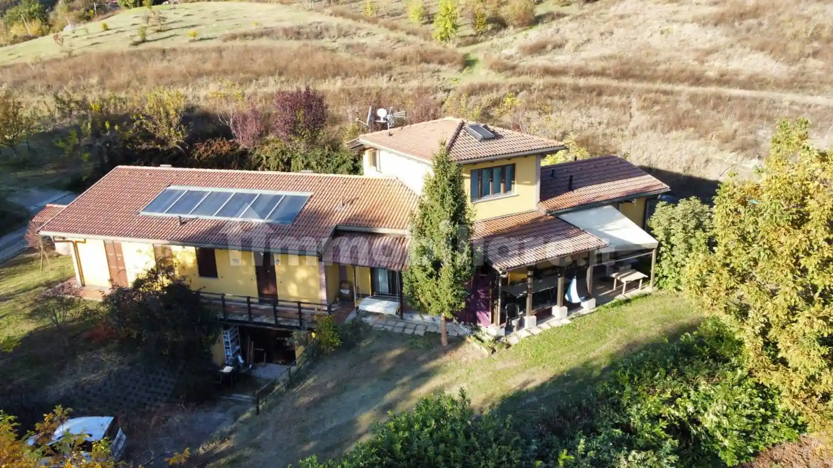 Villa in vendita a Monte San Pietro