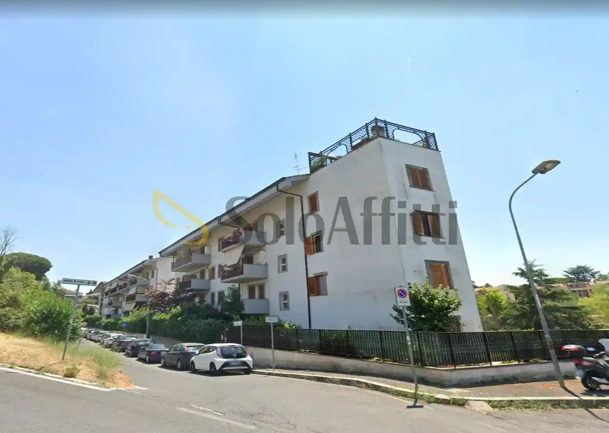 Attico - Mansarda in affitto a Marino