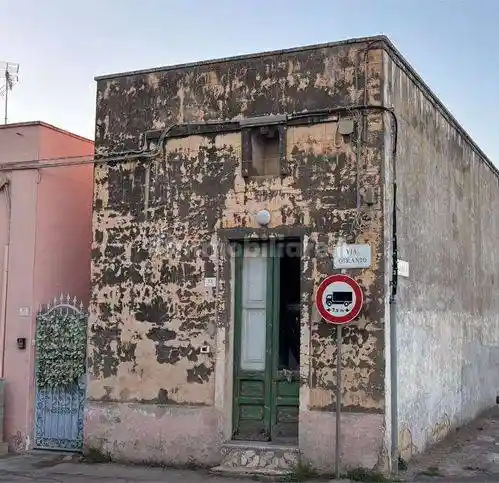 Villa in vendita a Montesano Salentino