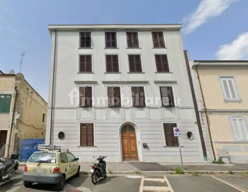 Appartamento in vendita a Livorno