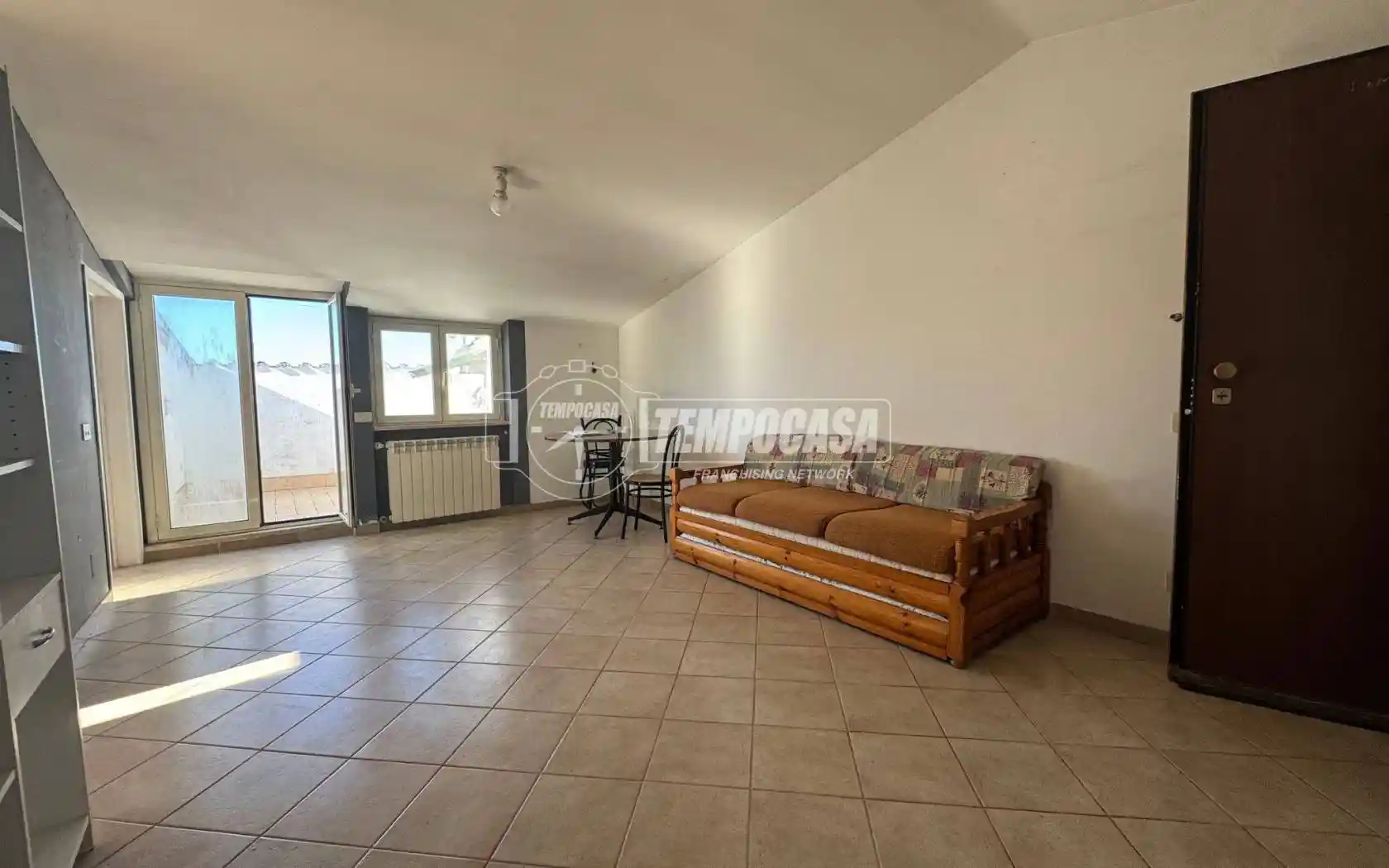 Appartamento in vendita a Anguillara Sabazia