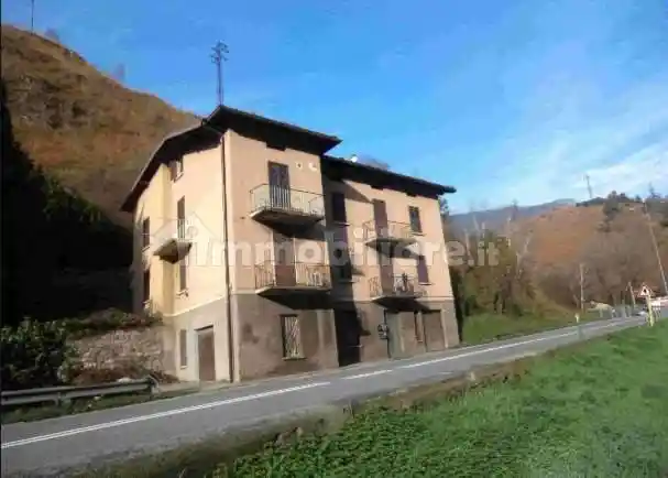 Appartamento in vendita a Ponte Nossa