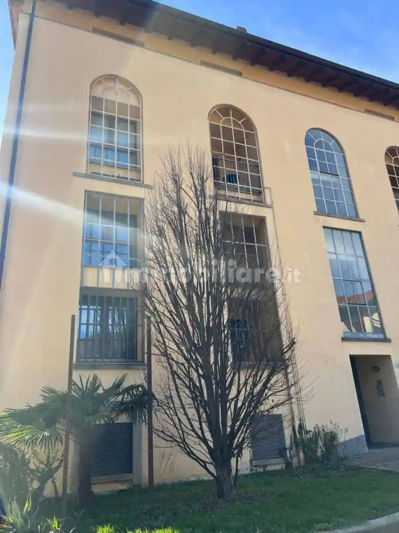 Appartamento in vendita a Albavilla