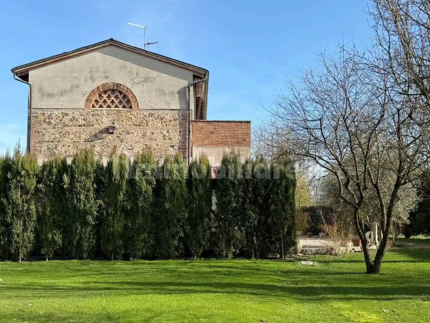 Villa in vendita a Parma