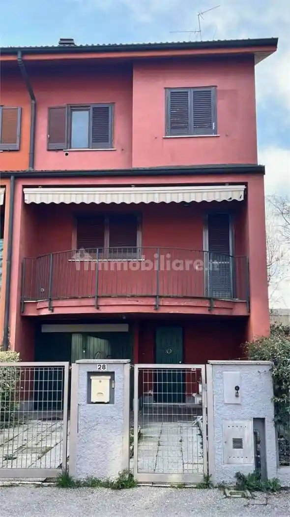 Villetta a schiera in vendita a Tribiano