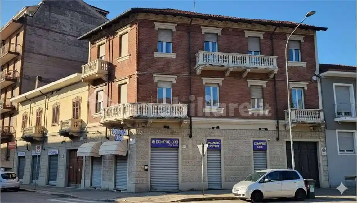 Appartamento in vendita a Torino