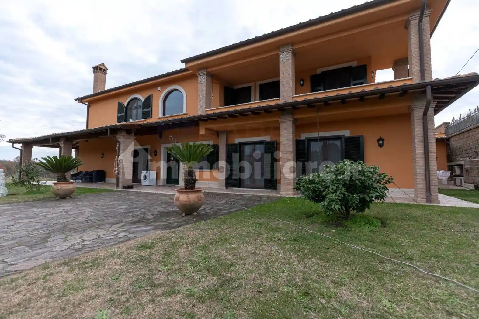 Villa in vendita a Campagnano di Roma