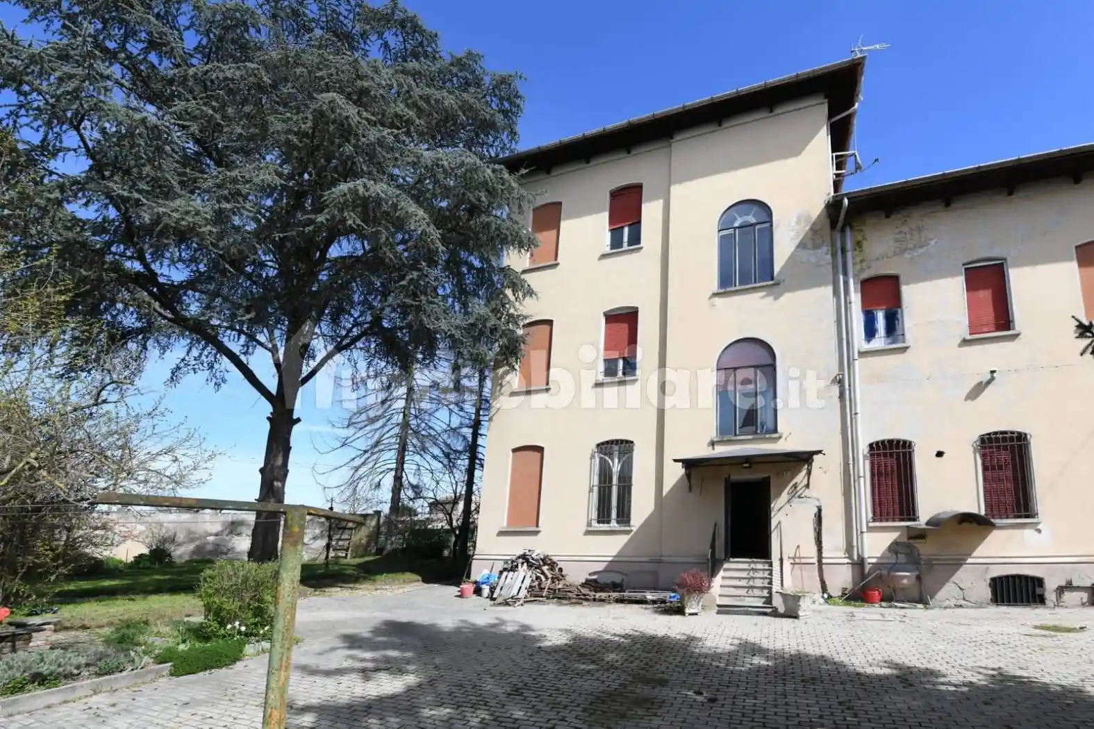 Villa in vendita a Semiana