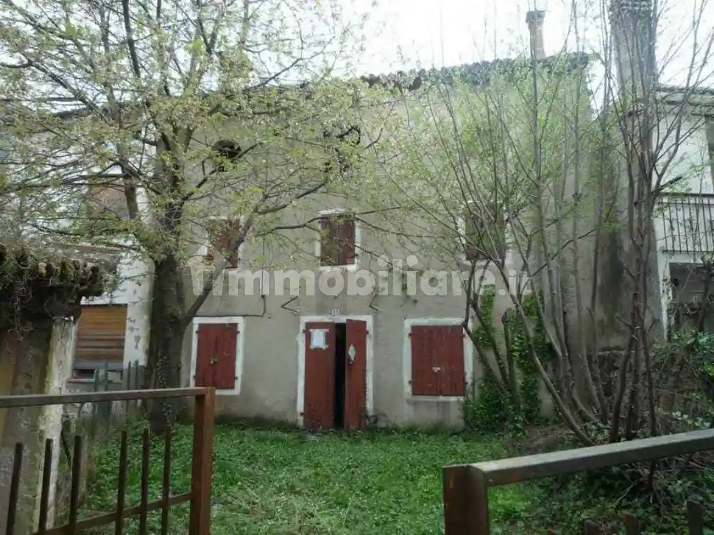 Appartamento in vendita a Follina