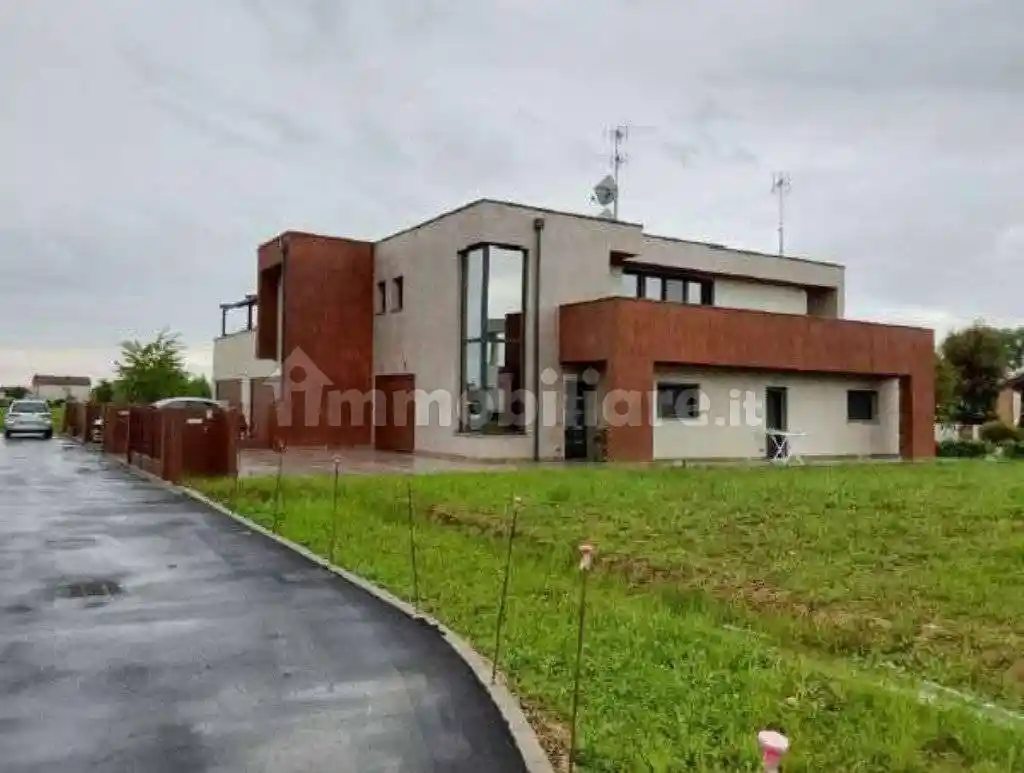 Appartamento in vendita a Trebaseleghe