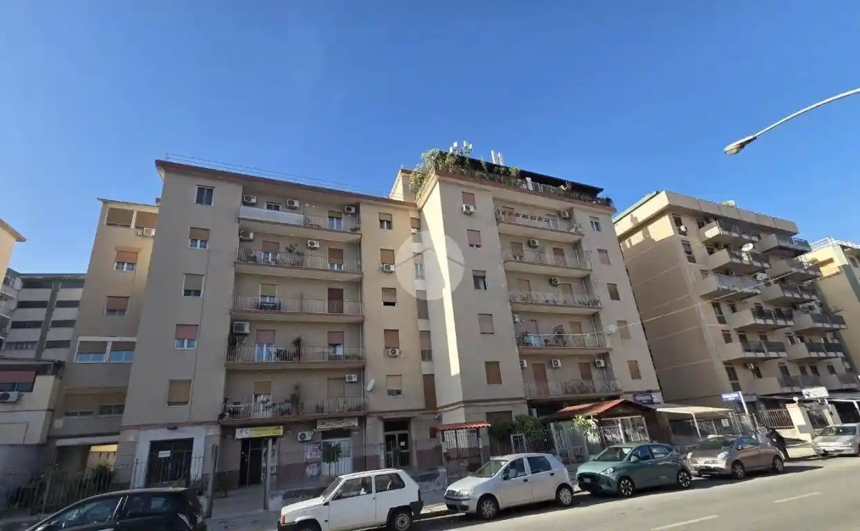 Appartamento in vendita a Palermo
