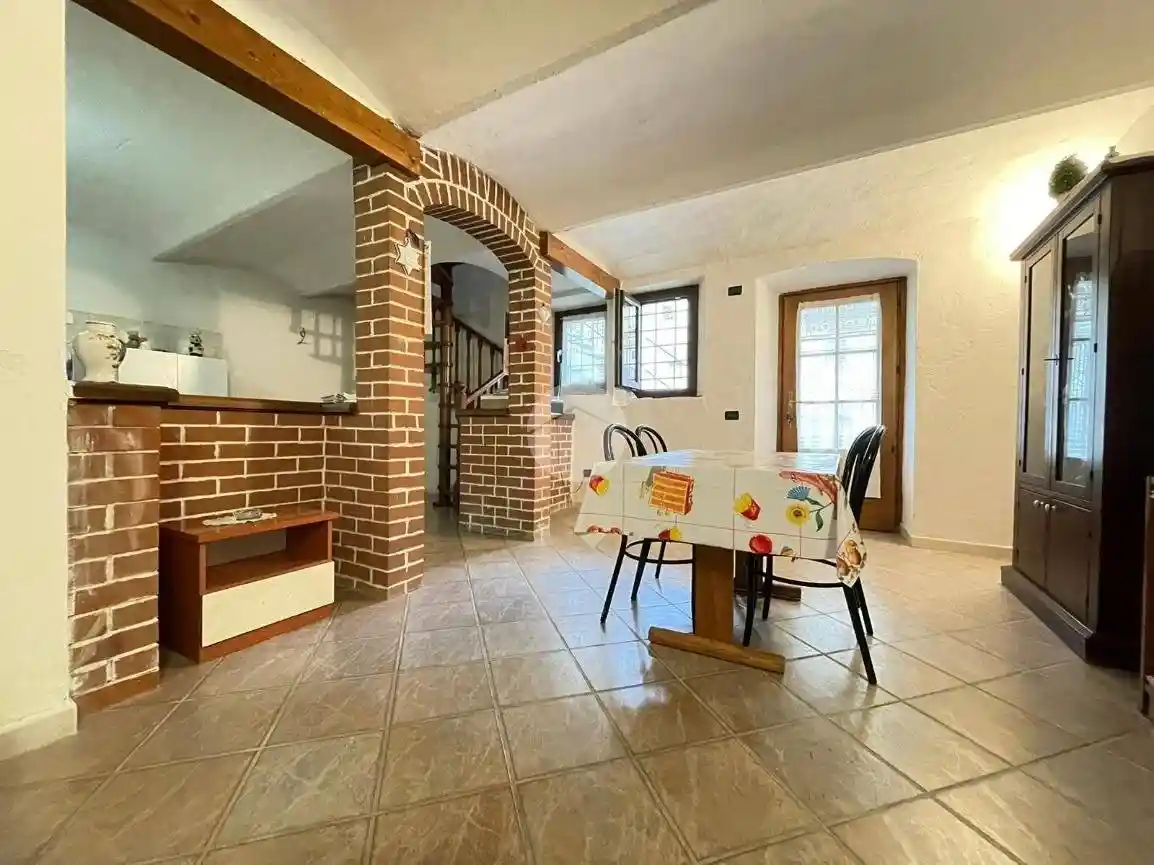 Casa indipendente in vendita a Giaveno