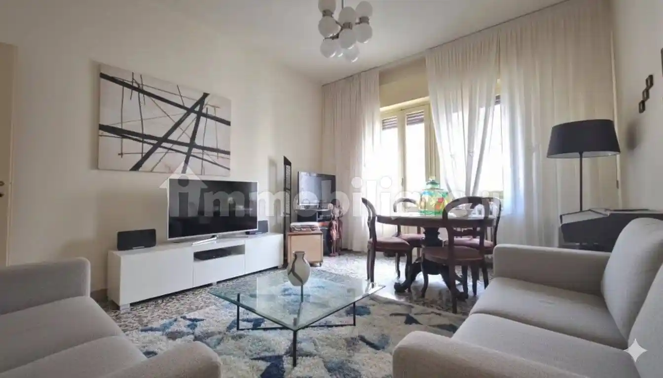 Appartamento in vendita a Pavia