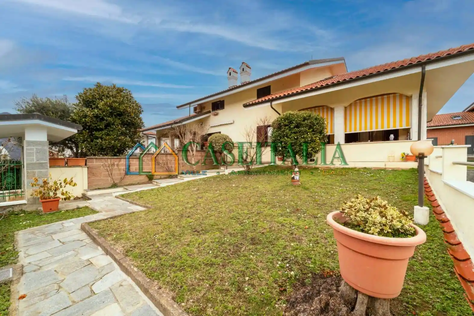 Villa in vendita a Rosta