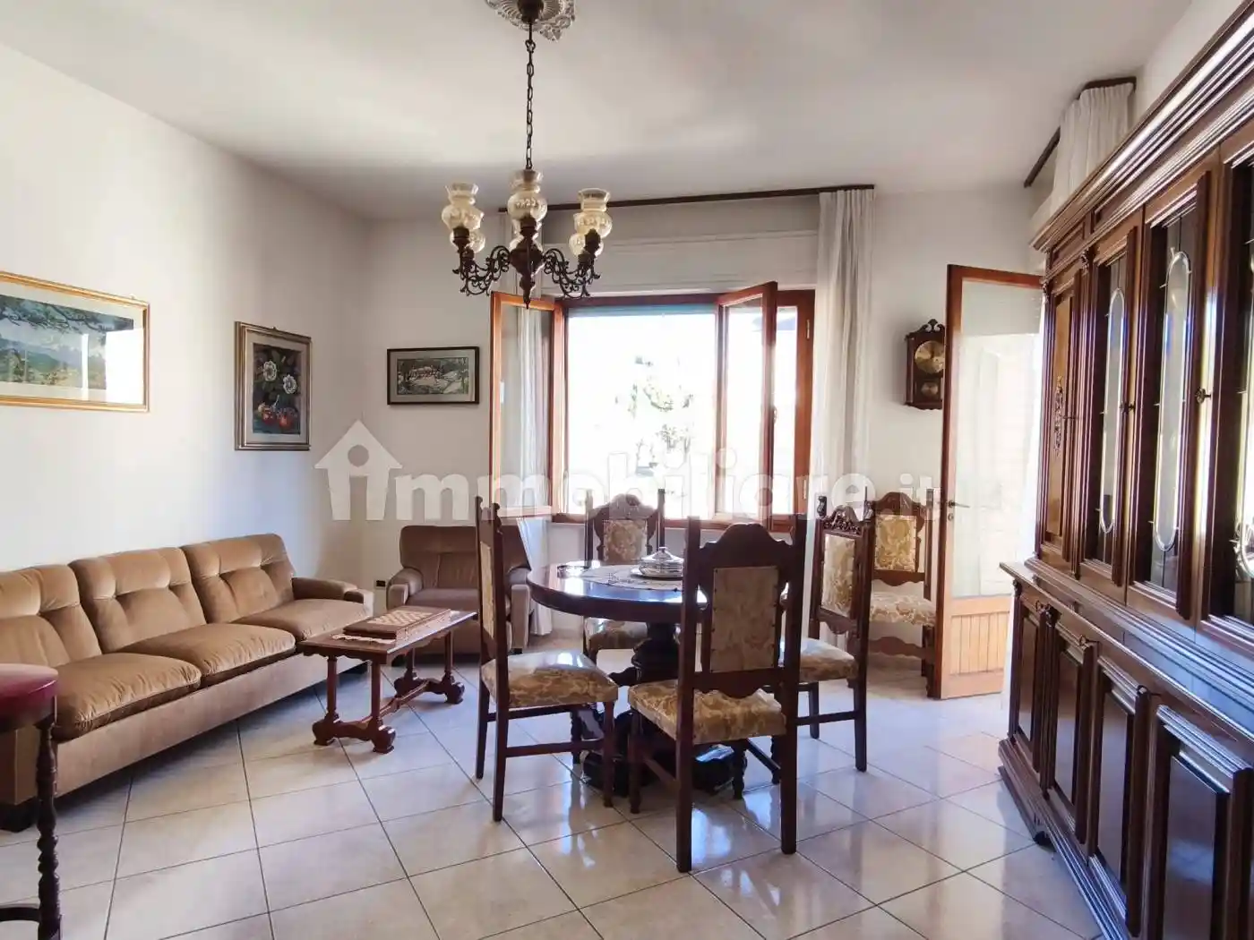 Appartamento in vendita a Buonconvento