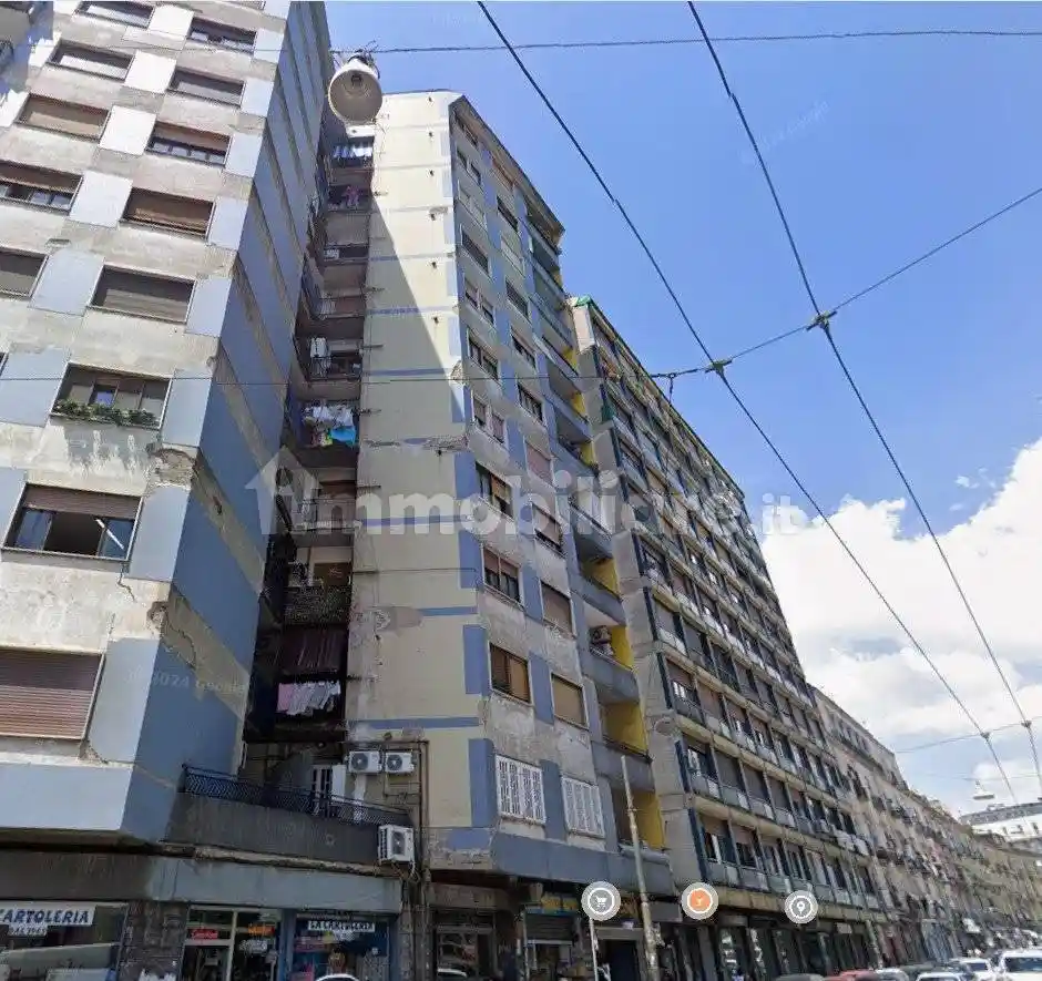Appartamento in vendita a Napoli