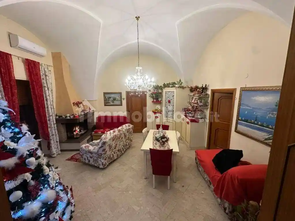Appartamento in vendita a Villa Castelli