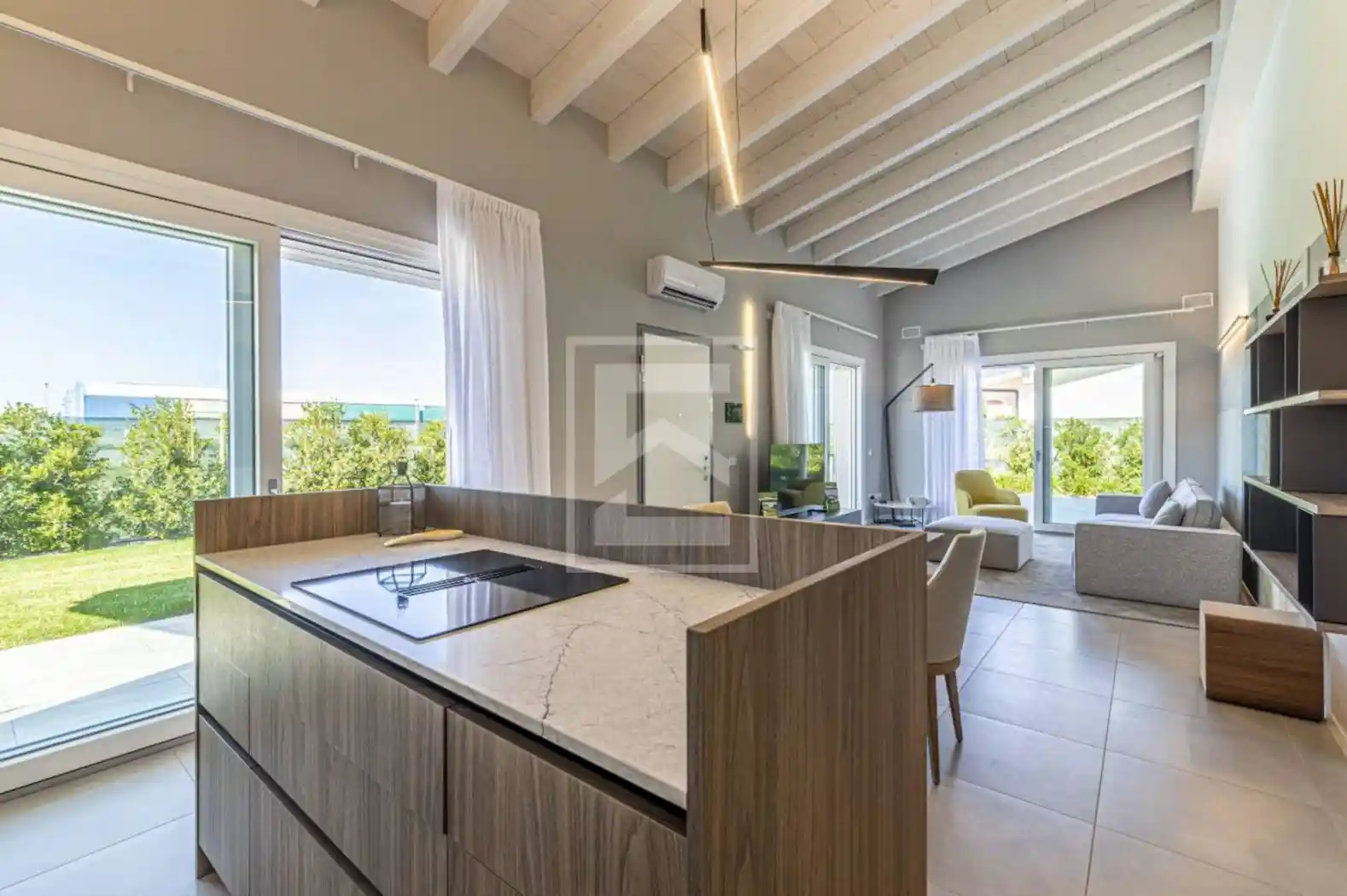 Villa in vendita a Pozzolengo