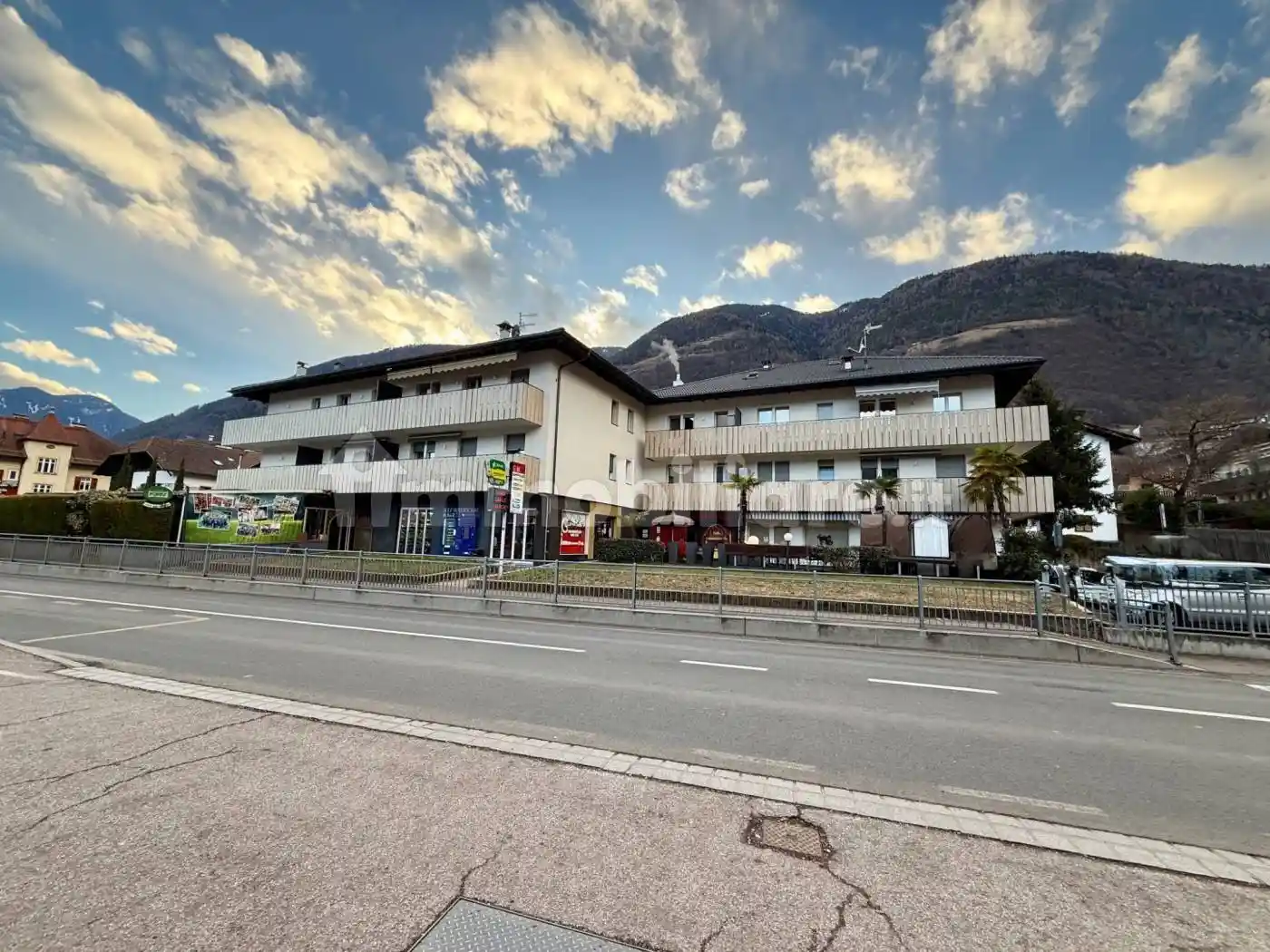 Appartamento in vendita a Marlengo