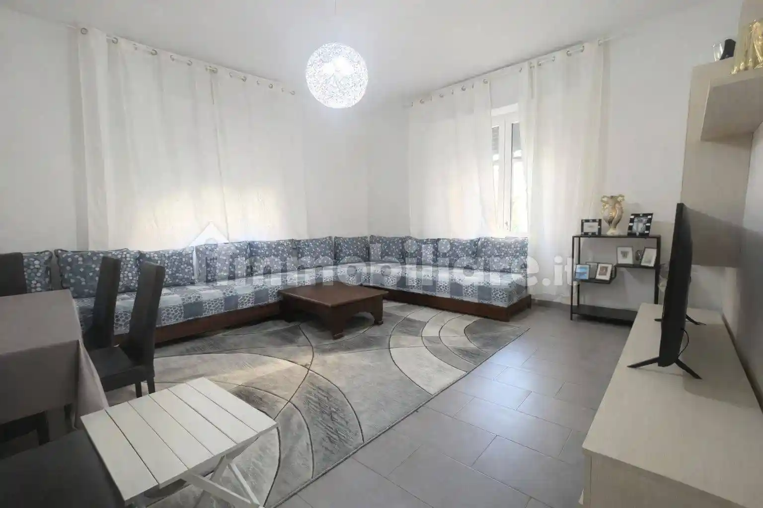 Appartamento in vendita a Piacenza