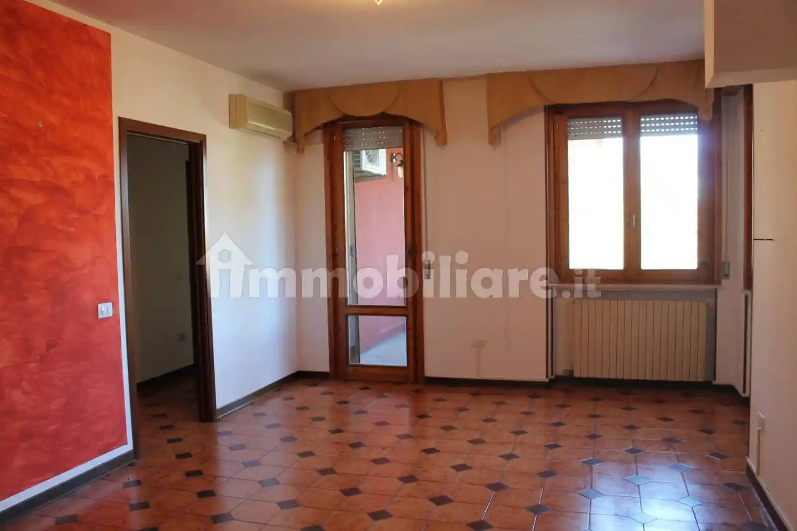 Appartamento in vendita a Traversetolo