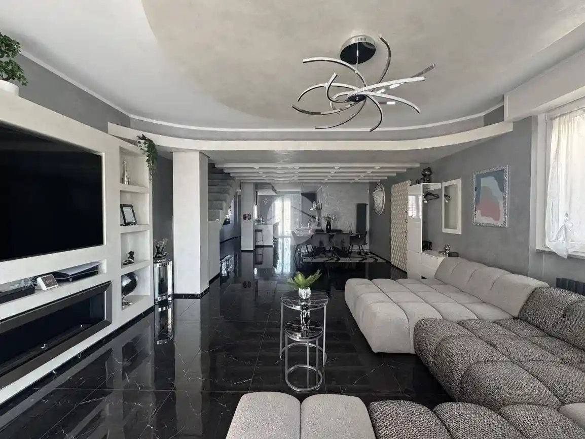 Appartamento in vendita a Cesano Maderno