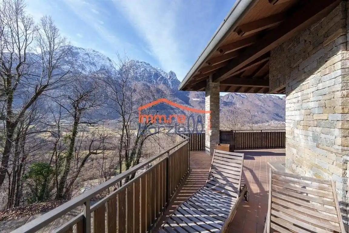 Villa in vendita a Primaluna