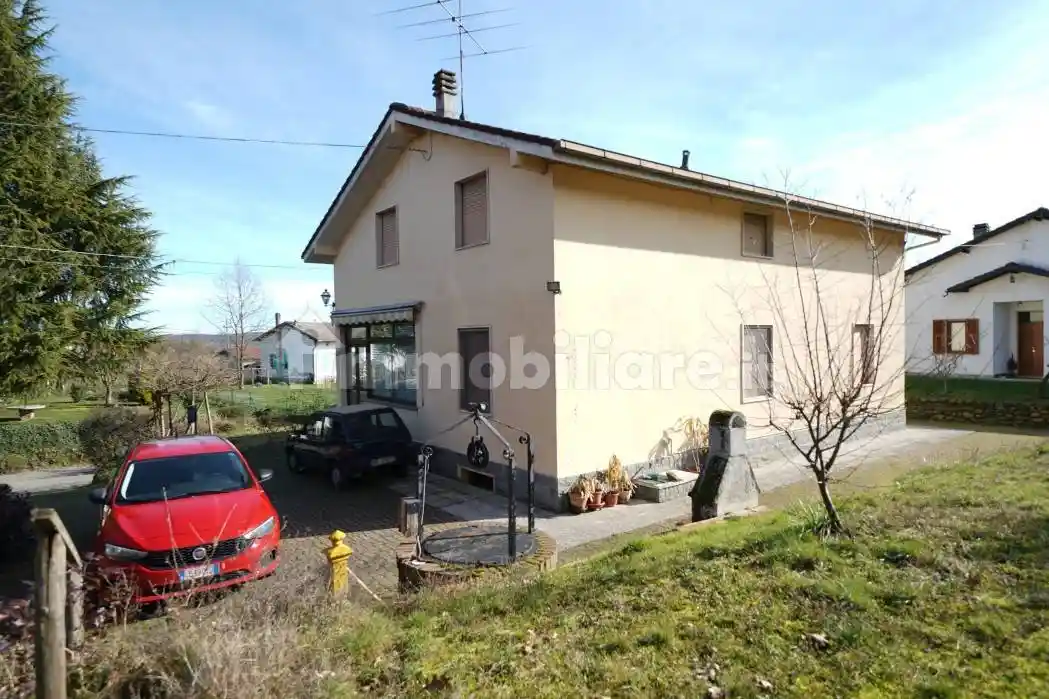 Villa in affitto a Rocca Grimalda