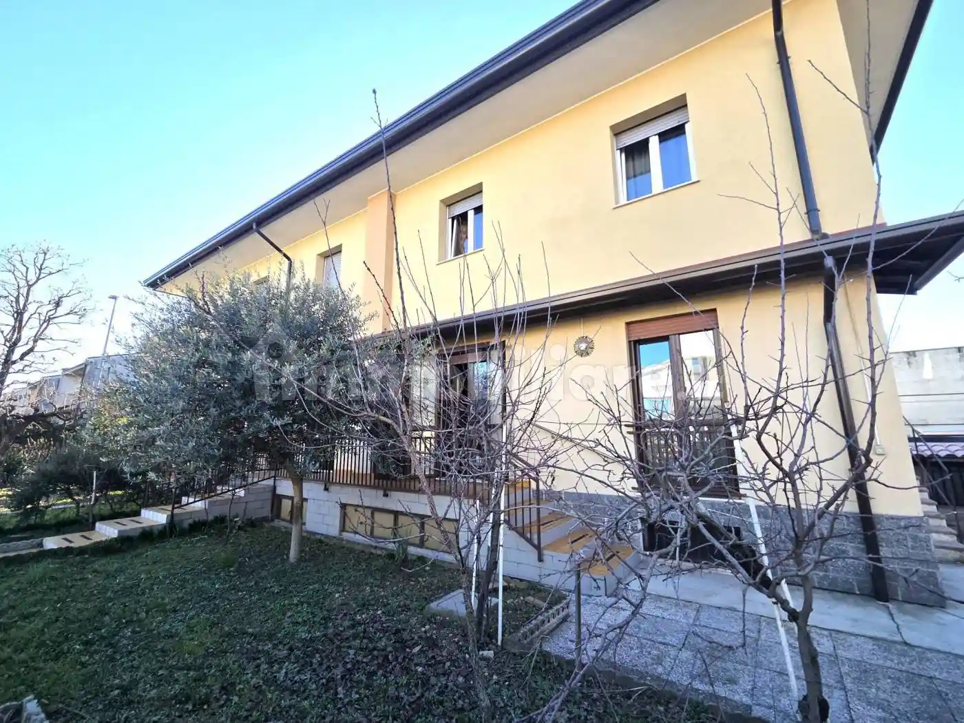 Villa in vendita a Agrate Brianza