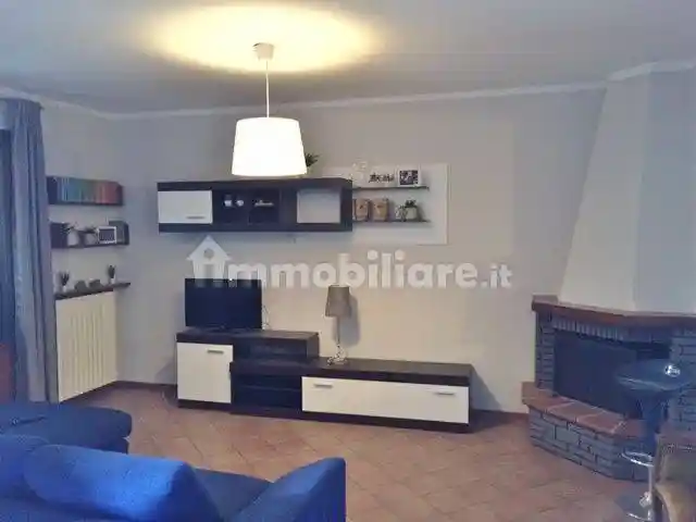 Villetta a schiera in affitto a Campi Bisenzio