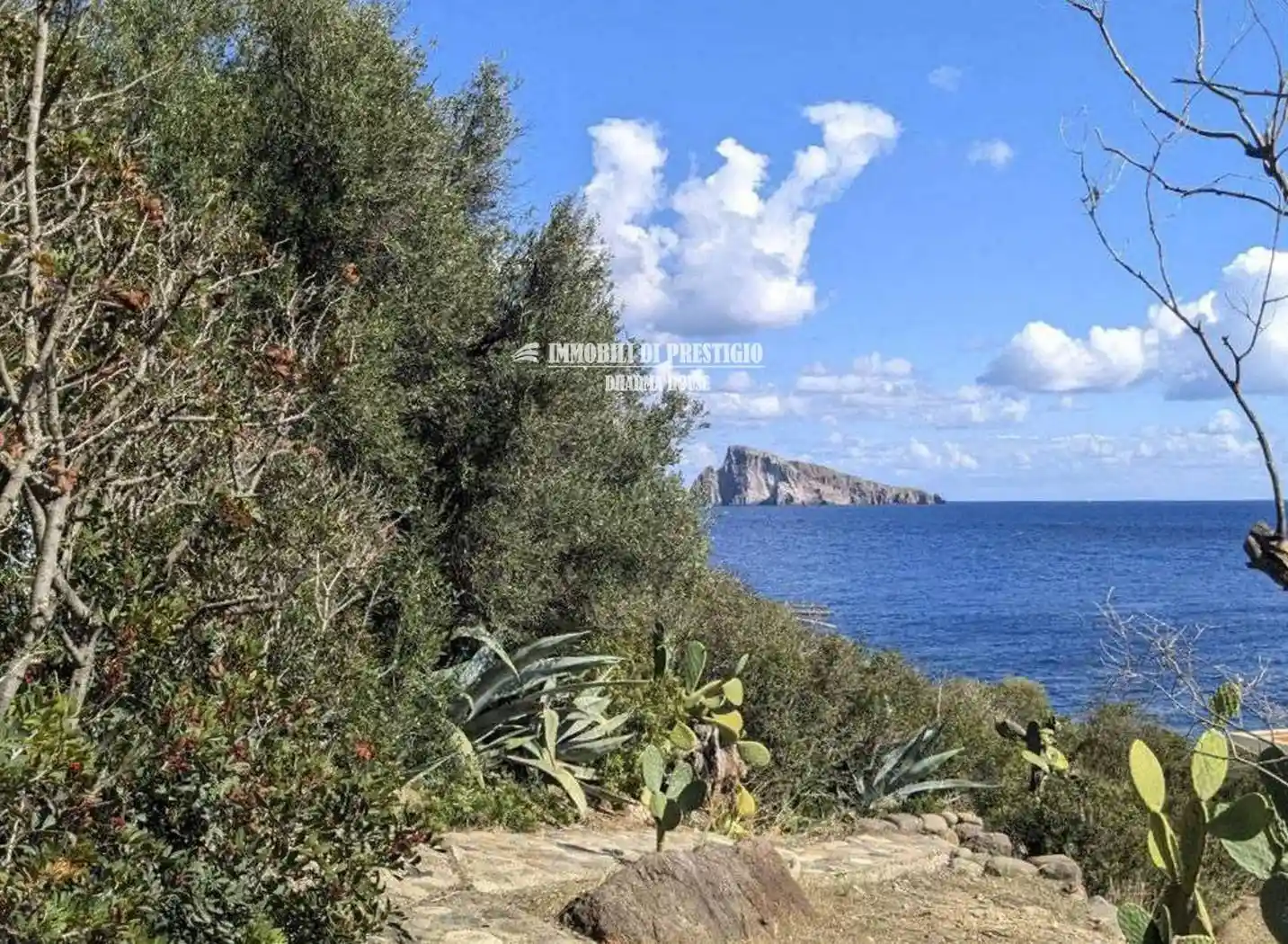 Villa in vendita a Lipari