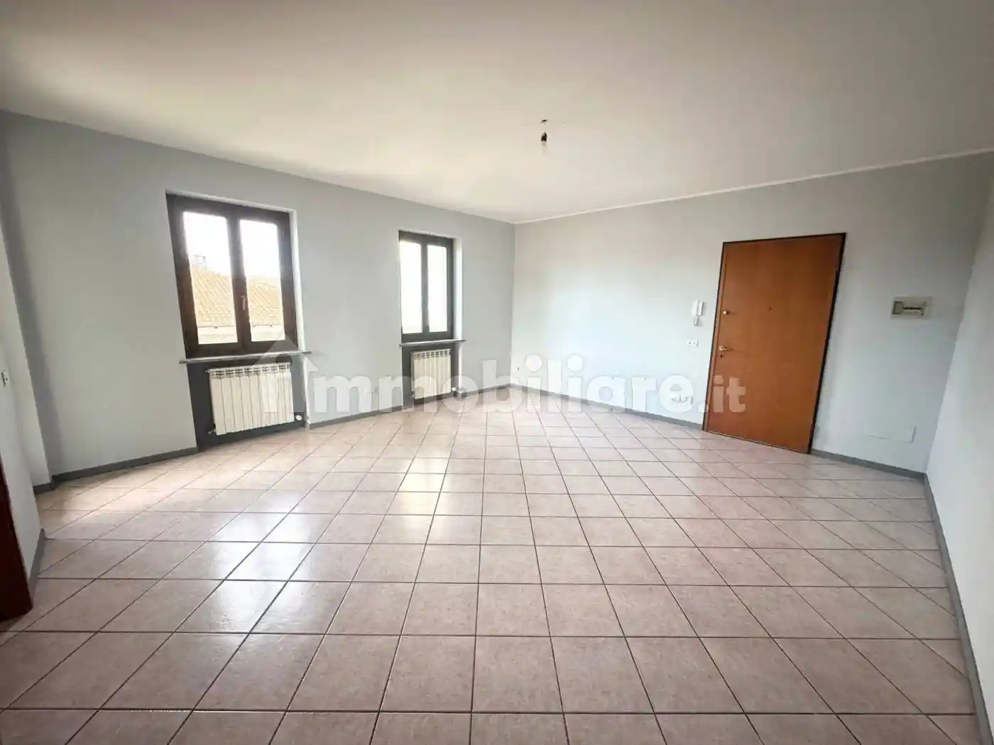 Appartamento in vendita a Pombia