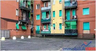 Appartamento in vendita a Limbiate