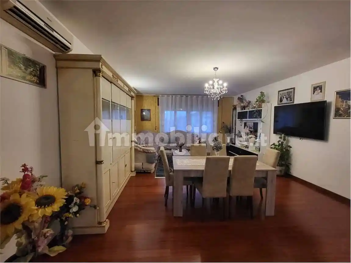 Appartamento in vendita a Montebelluna