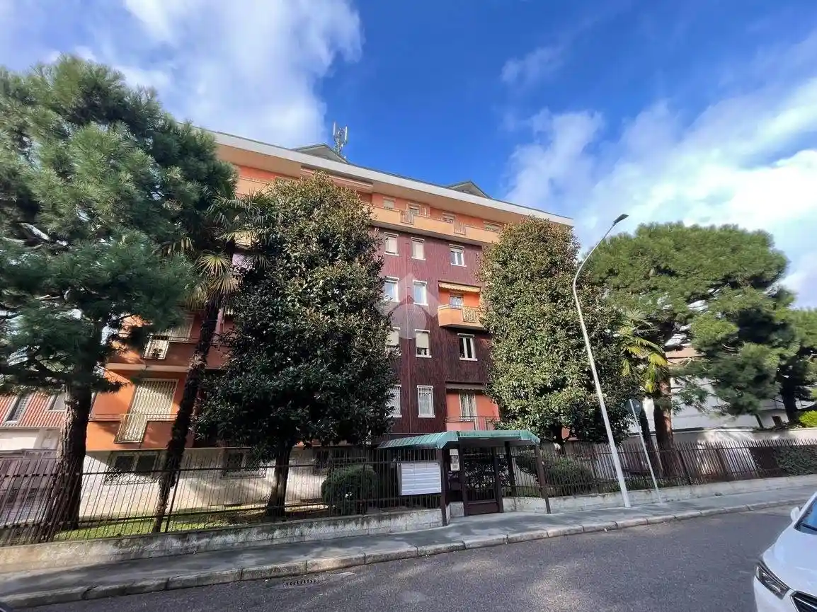 Appartamento in vendita a Legnano