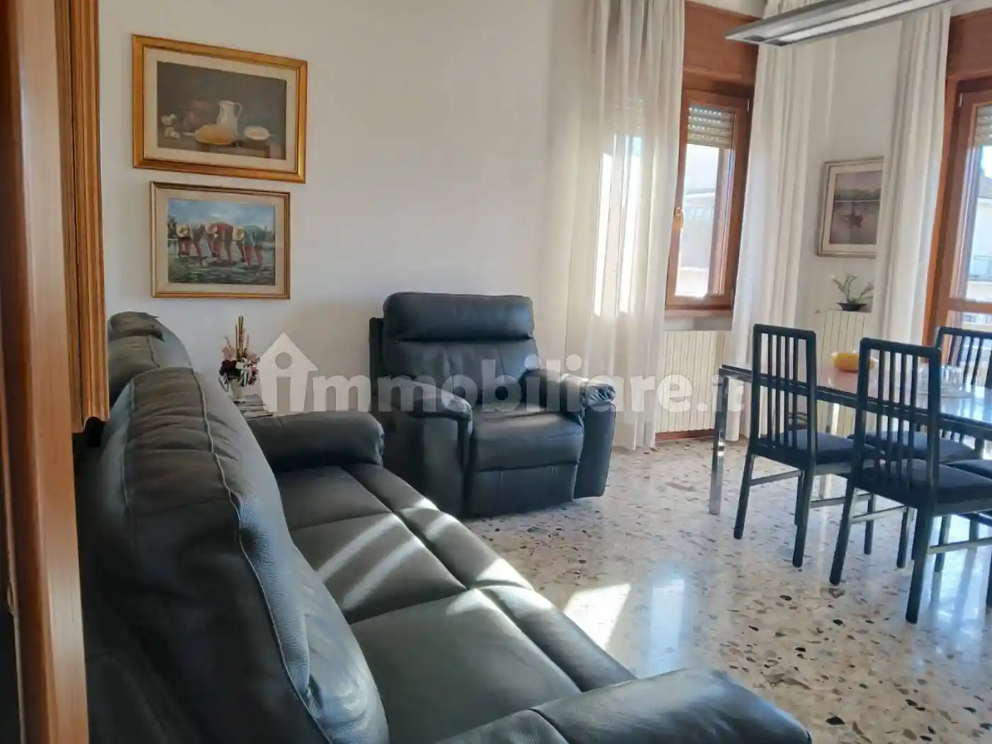 Appartamento in vendita a Piacenza