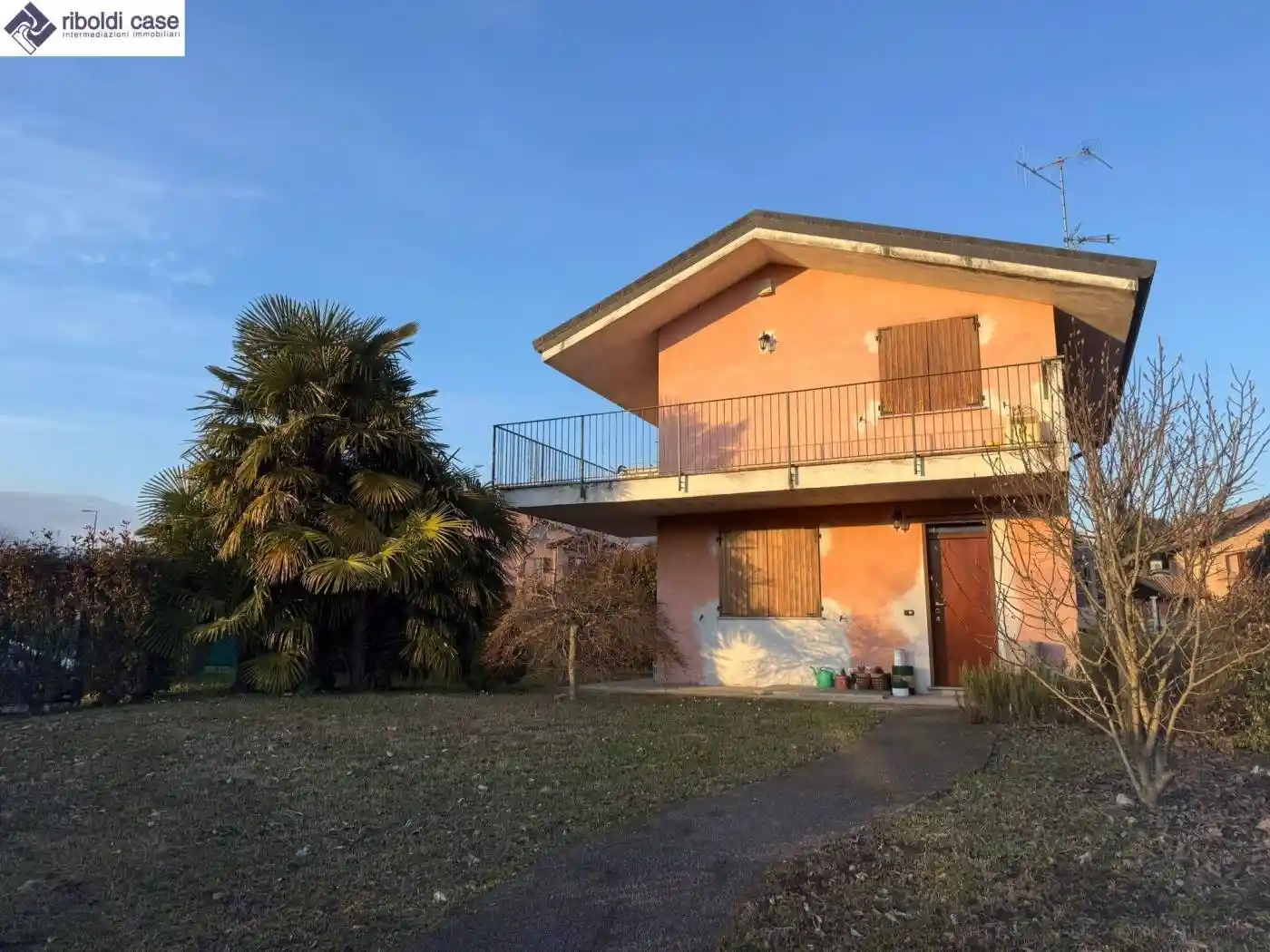 Villa in vendita a Molteno