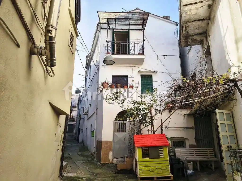 Appartamento in vendita a Roggiano Gravina