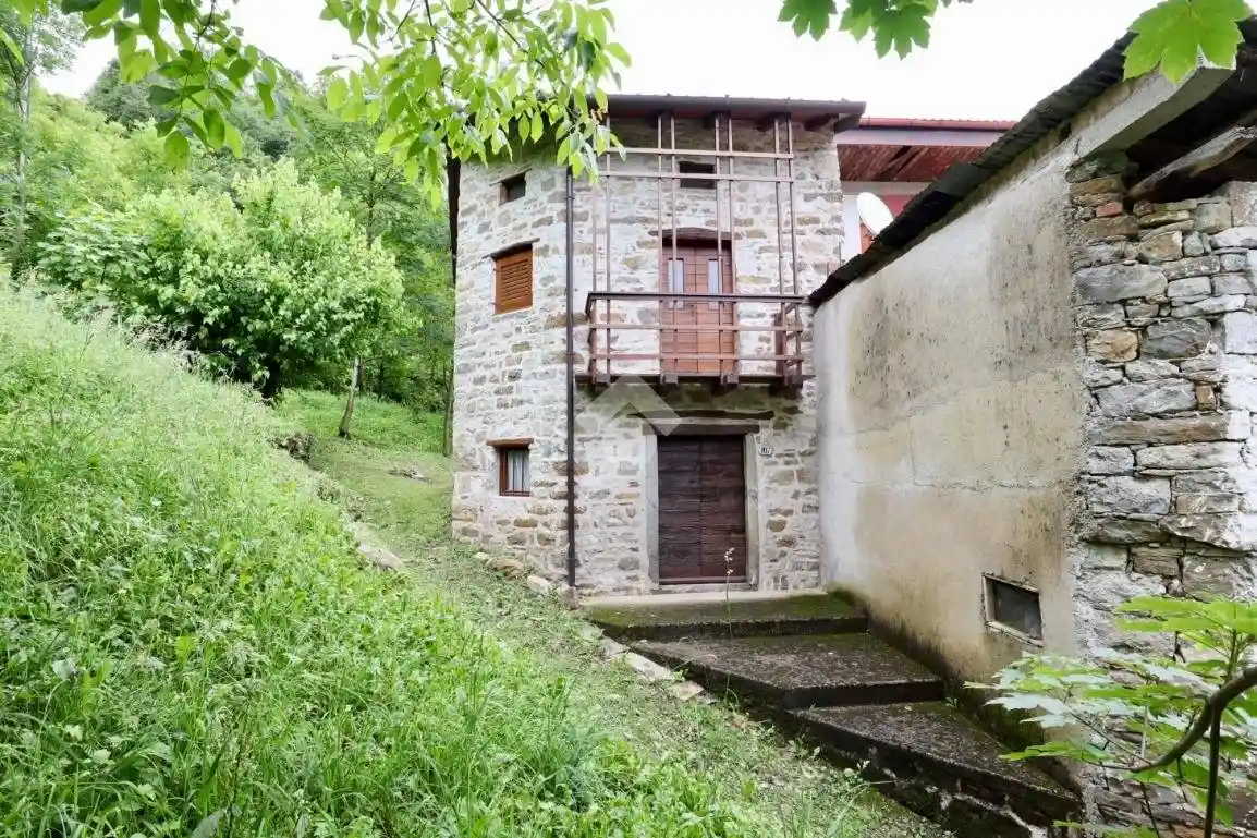 Rustico - Casale in vendita a Tarcento