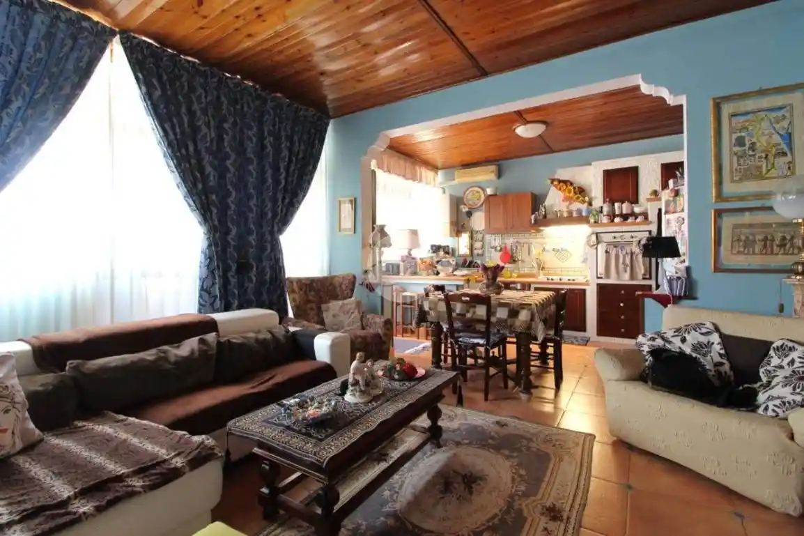 Appartamento in vendita a Palermo