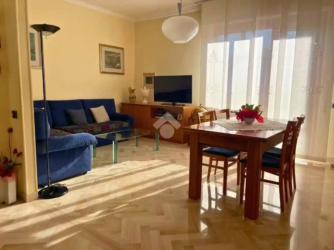 Appartamento in vendita a Pesaro