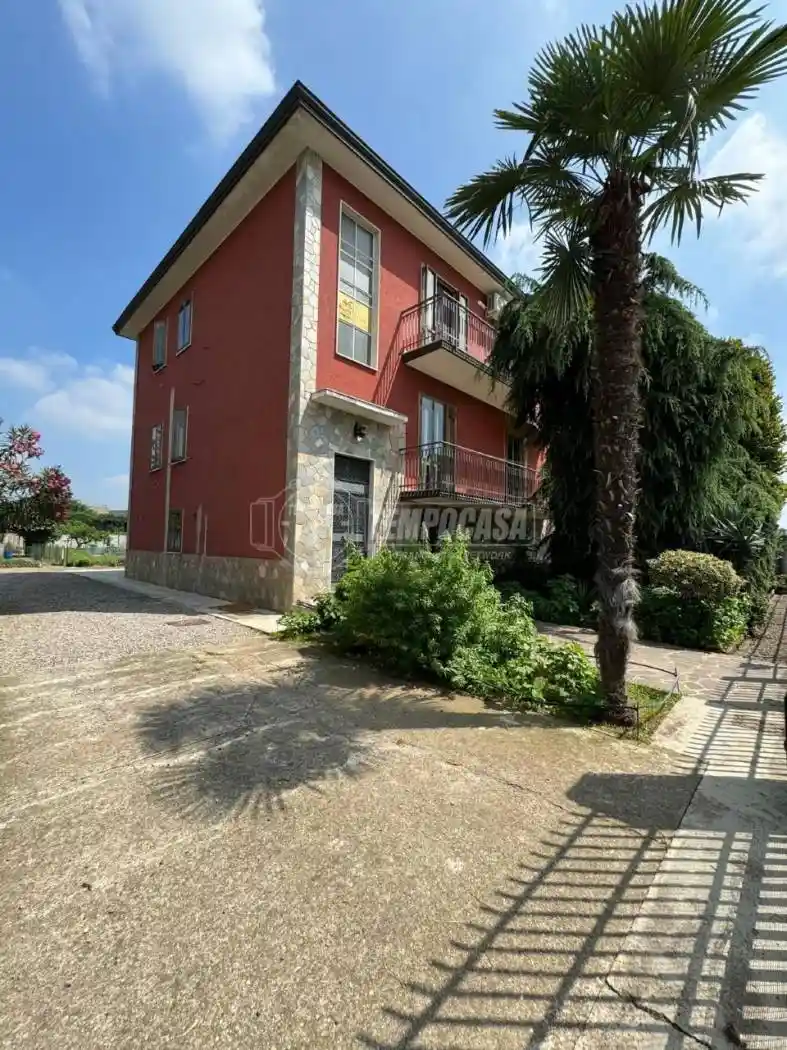 Villa in vendita a Sedriano