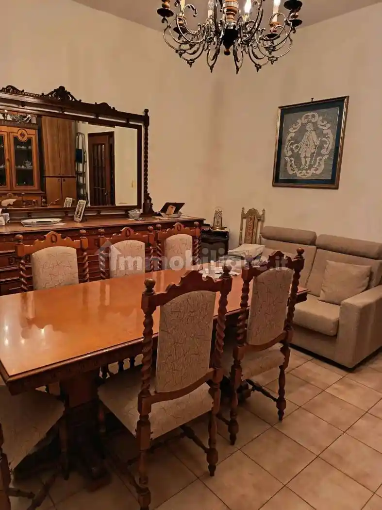 Appartamento in vendita a Senago