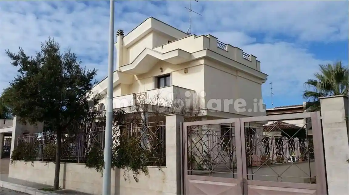 Villa in vendita a Casamassima