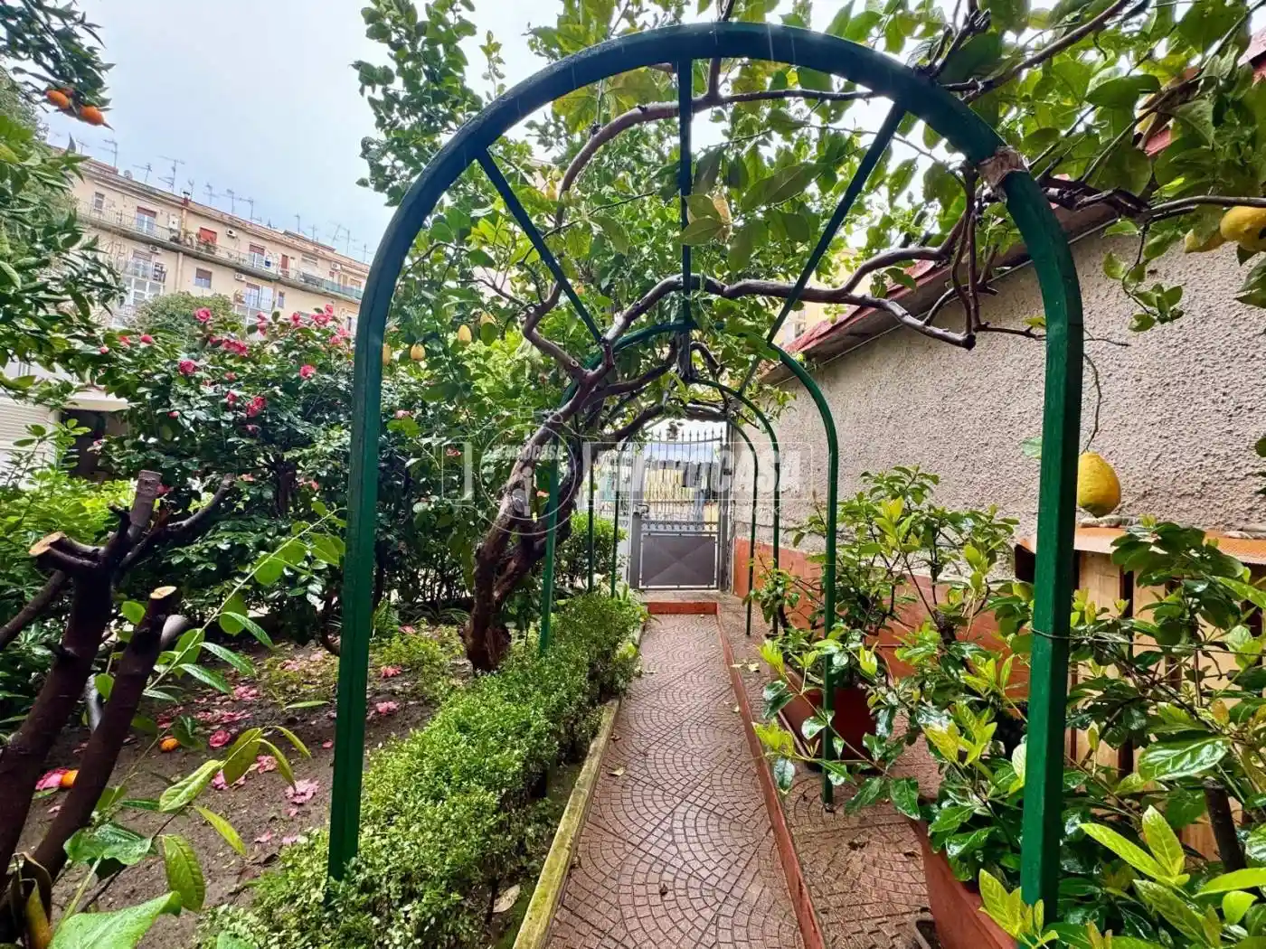 Appartamento in vendita a Napoli