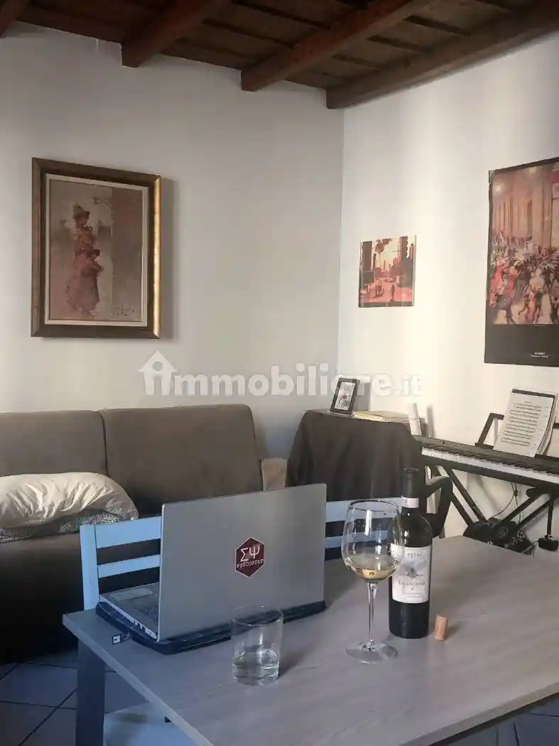 Appartamento in affitto a Pavia