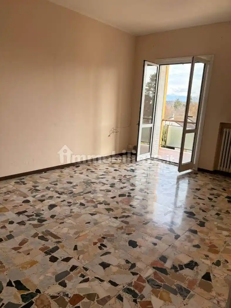 Appartamento in vendita a Carnago