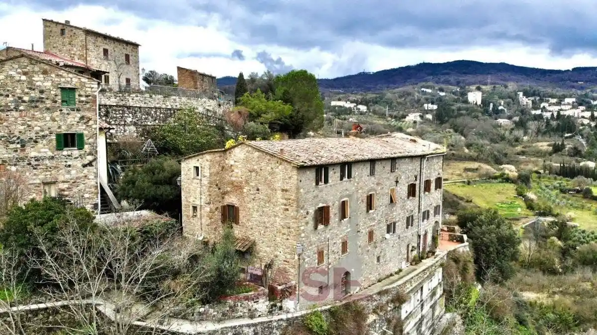 Villetta a schiera in vendita a Pomarance