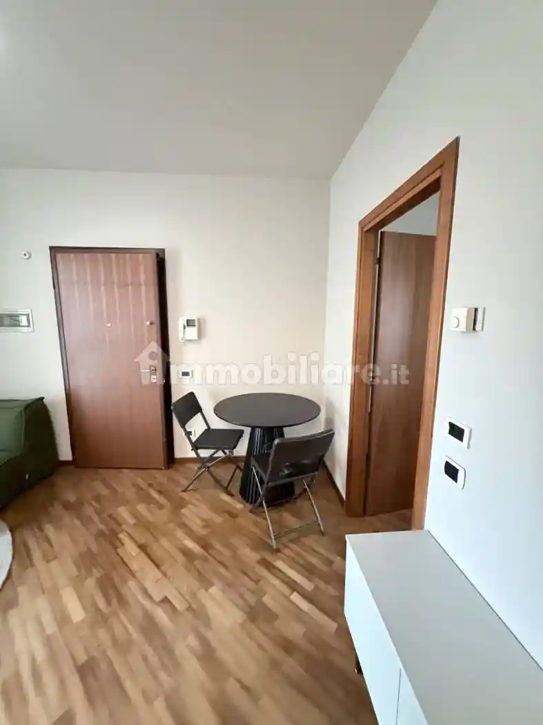 Appartamento in affitto a Voghera